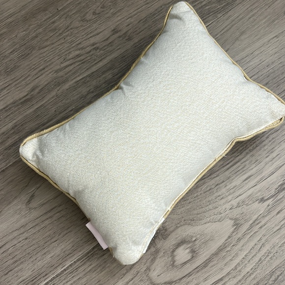 Beaded Pillow with Heart Design - Picture 4 of 5